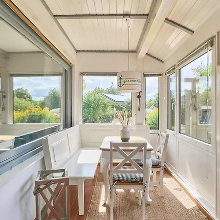 Feriehus Liten Lycka *